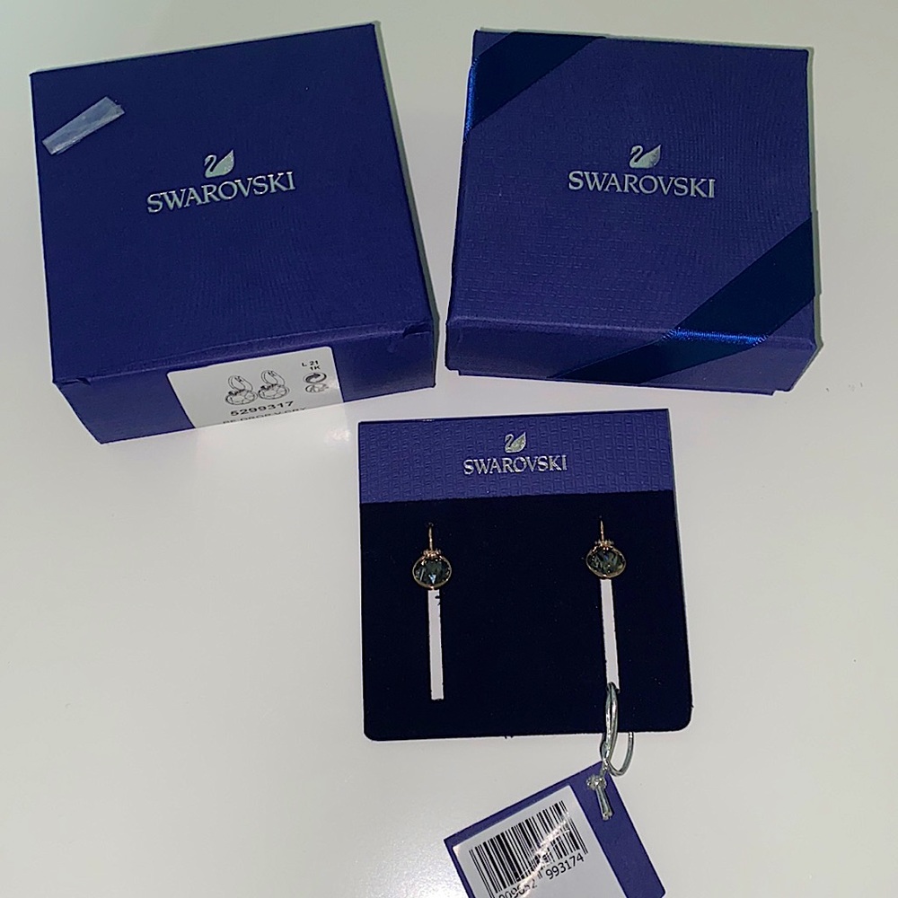 Swarovski Bella V Pierced Earrings Tone  gold-tone plated brand new in the box